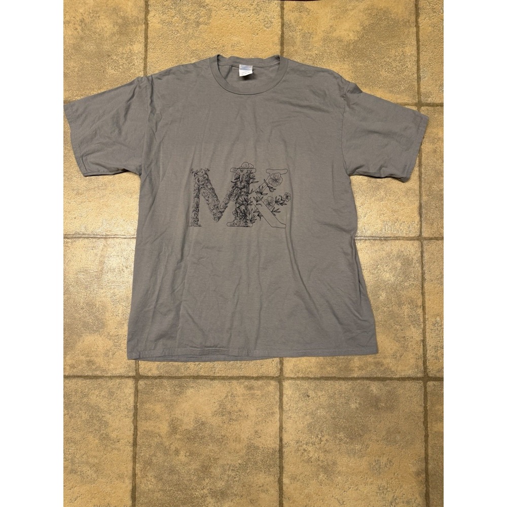 Port & Company XL Gray Floral Letter M Graphic T-Shirt Short Sleeve Crew Neck